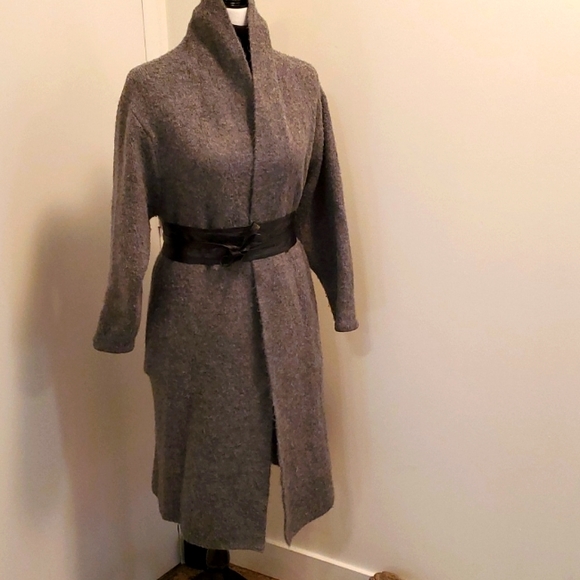 Duster - Picture 2 of 4